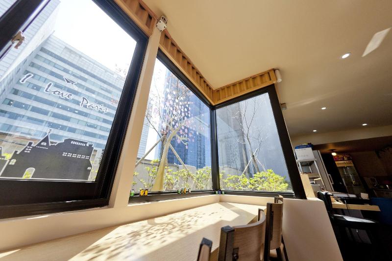 Hotel 109 image
