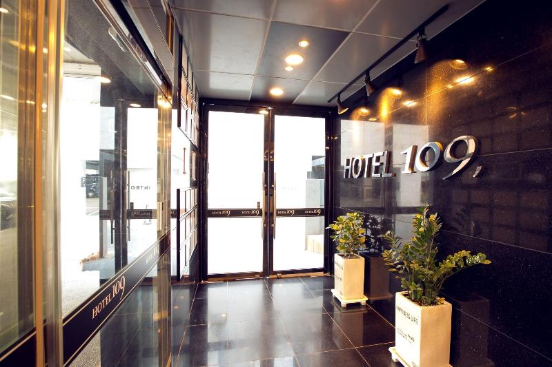 Hotel 109 image