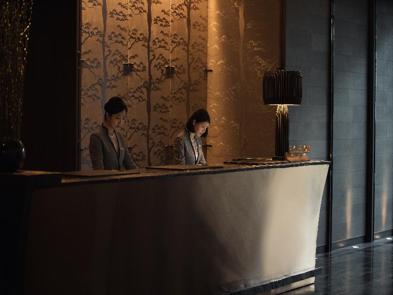 Four Seasons Hotel Seoul image