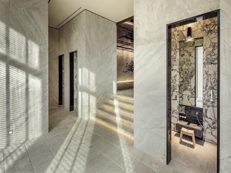 Four Seasons Hotel Seoul image