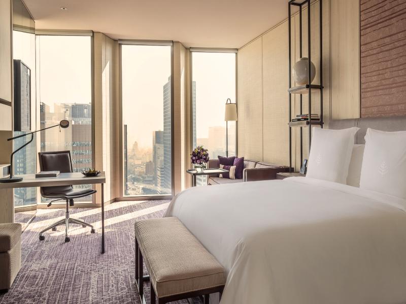Four Seasons Hotel Seoul image