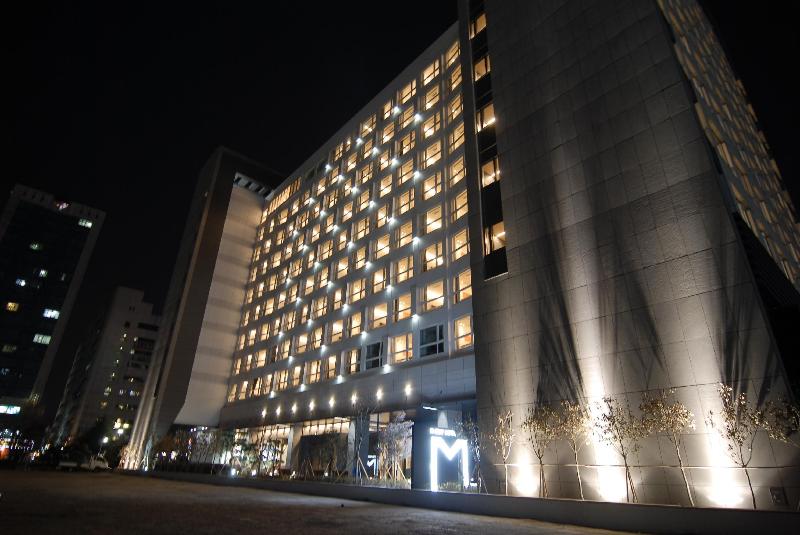 M stay Changwon — exterior view