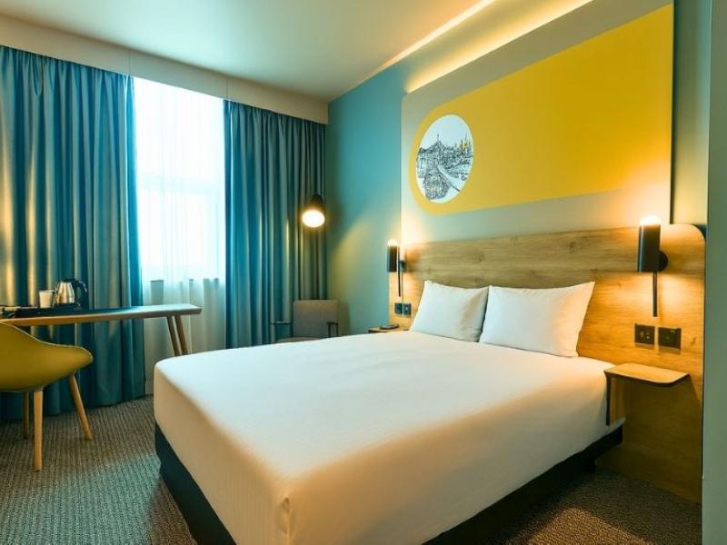 B&B HOTEL London Heathrow