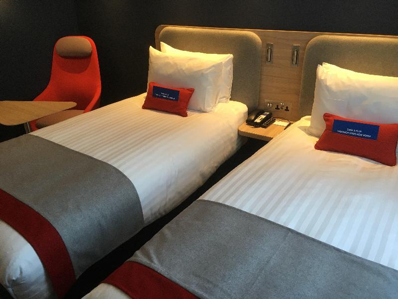 Holiday Inn Express St. Albans M25, Jct.22 image