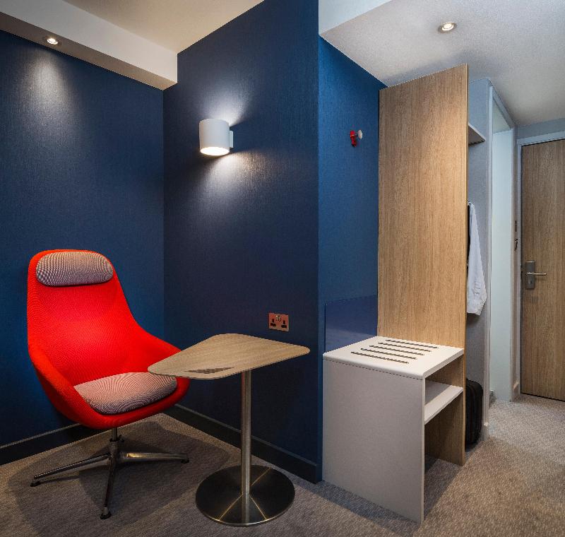 Holiday Inn Express St. Albans M25, Jct.22 image