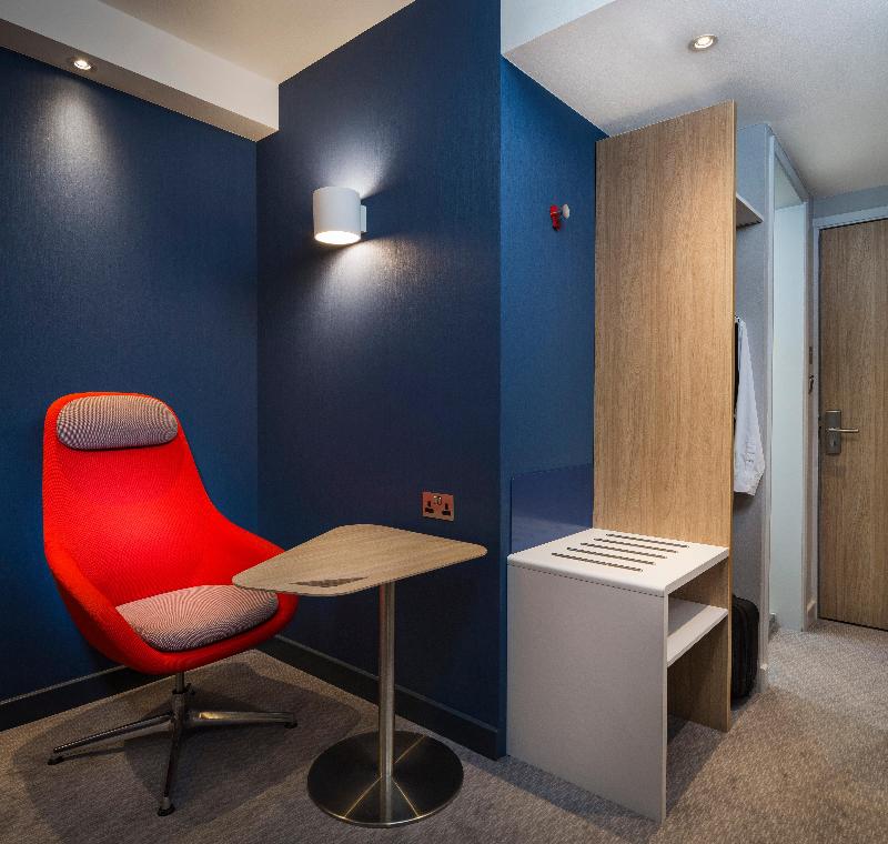 Holiday Inn Express St. Albans M25, Jct.22 image