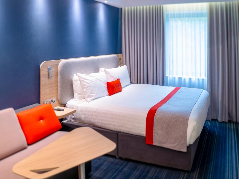 Holiday Inn Express St. Albans M25, Jct.22 image