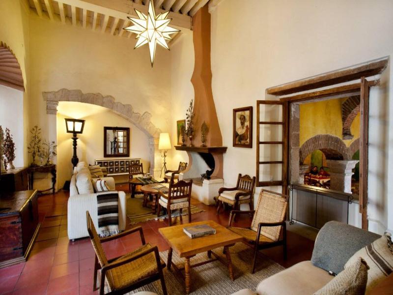 Los Arcos image