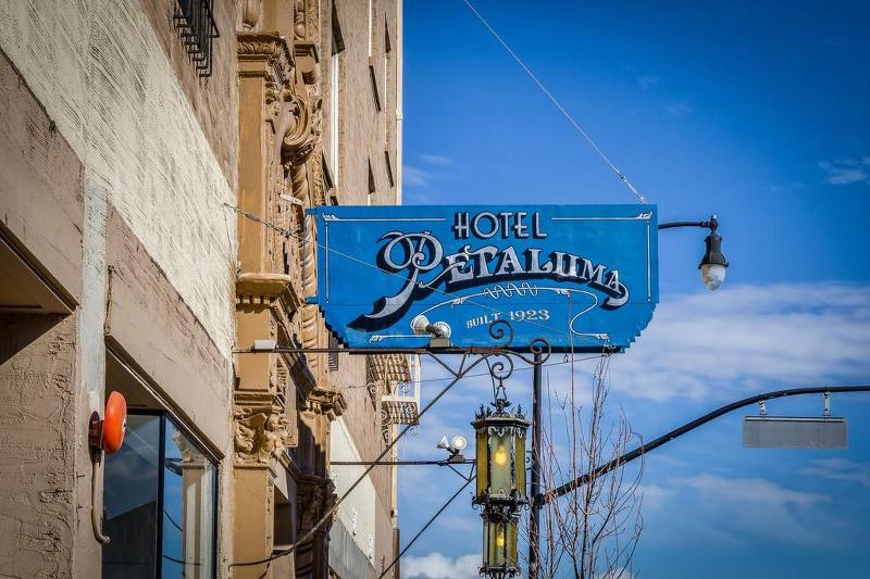 Hotel Petaluma, an Ascend Hotel Collection Member