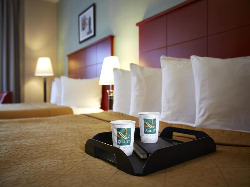 Quality Inn Southampton-city image