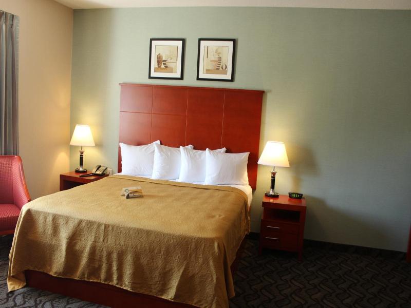 Quality Inn Southampton-city image