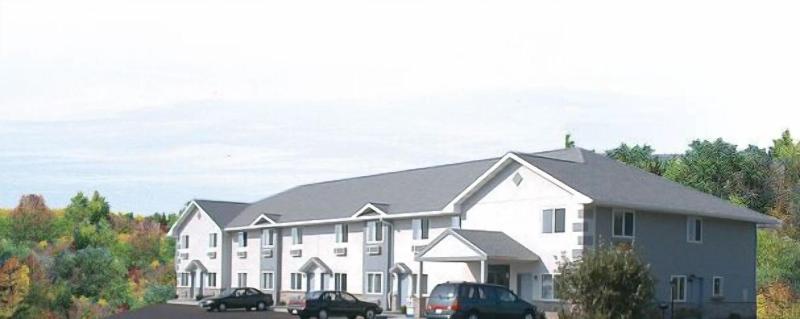 Econo Lodge Inn & Suites Farmington image
