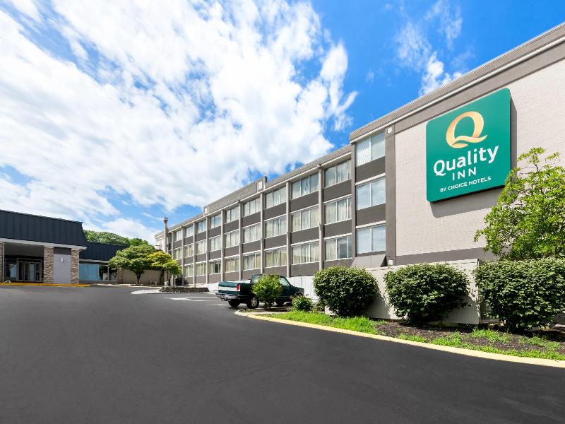 Quality Inn Dayton Airport image