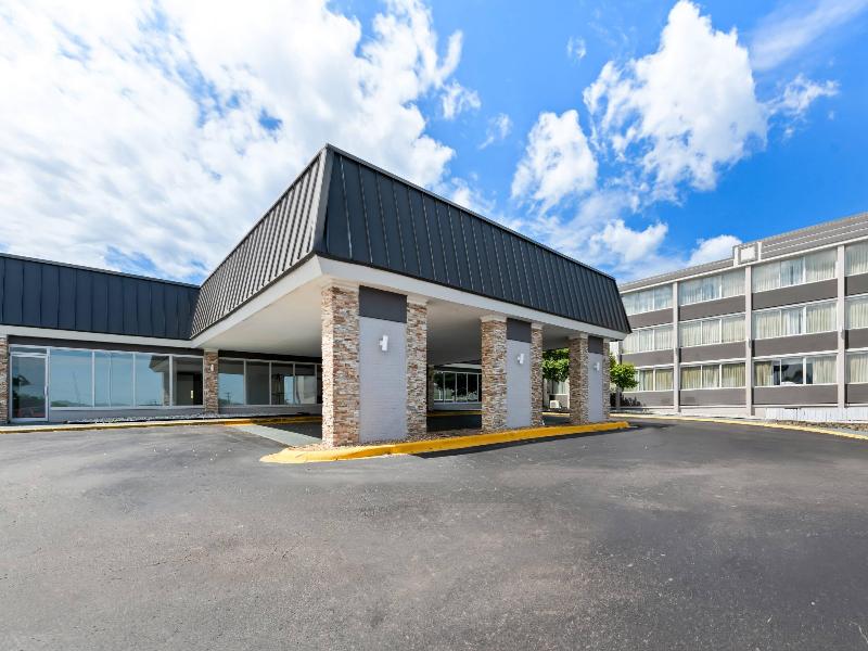 Quality Inn Dayton Airport image