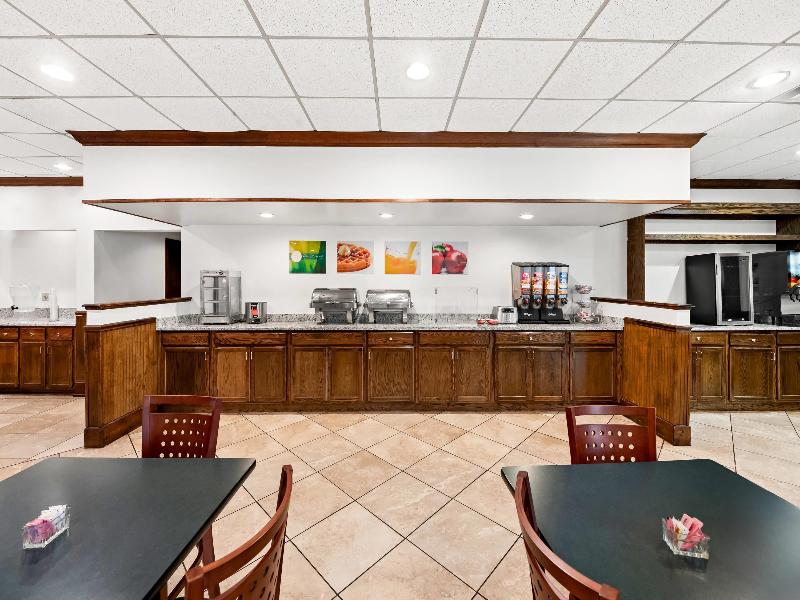 Quality Inn Dayton Airport image