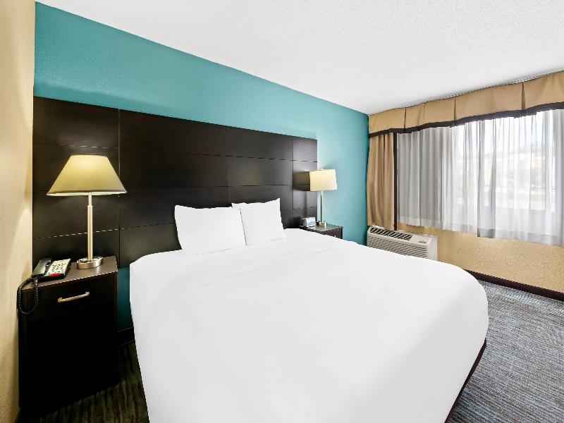 Quality Inn Dayton Airport image