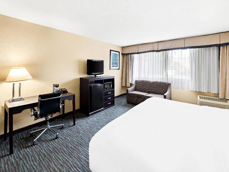 Quality Inn Dayton Airport image