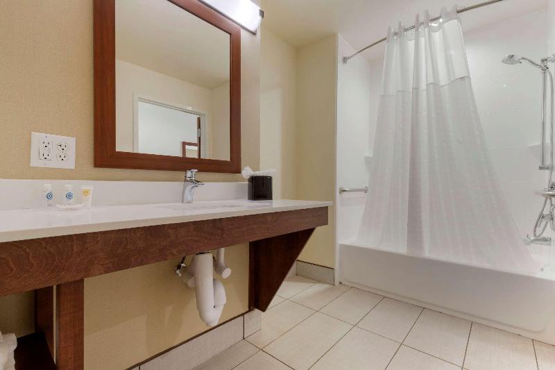Comfort Suites Greenville South image