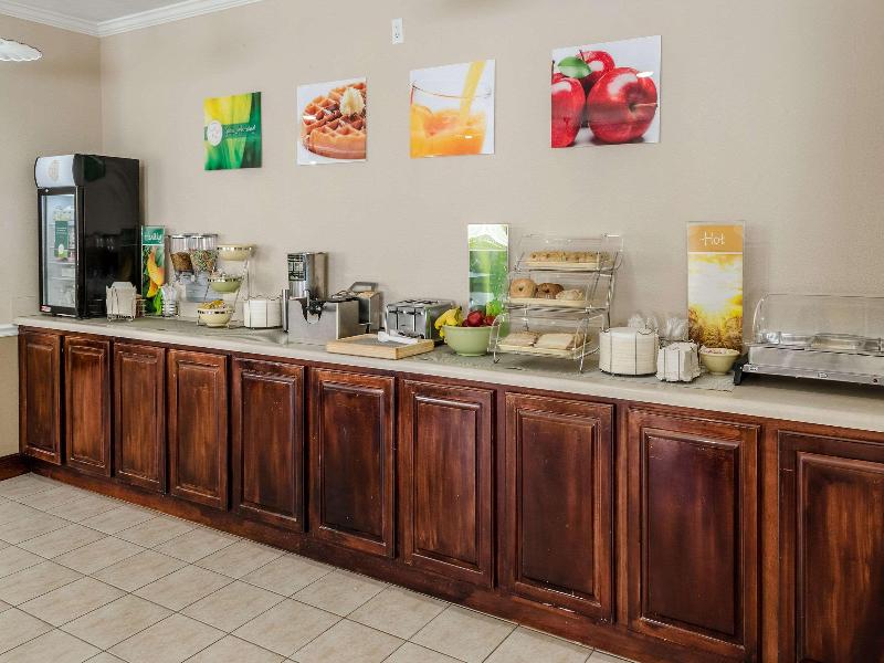 Quality Inn Gulf Shores Airport image