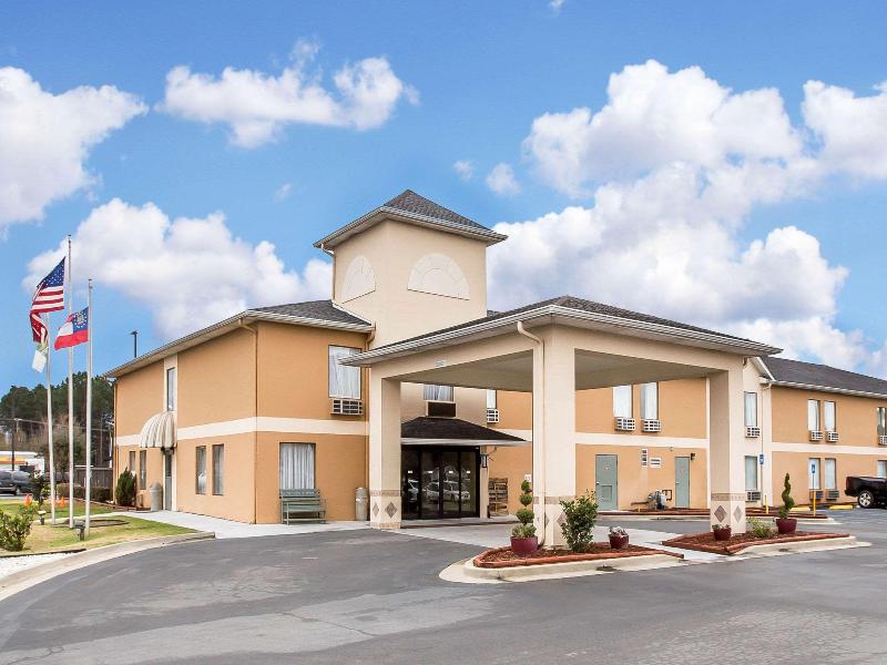 Quality Inn Fitzgerald downtown image