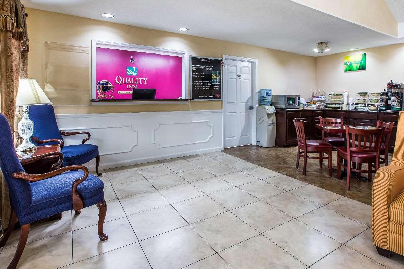 Quality Inn Eastman image