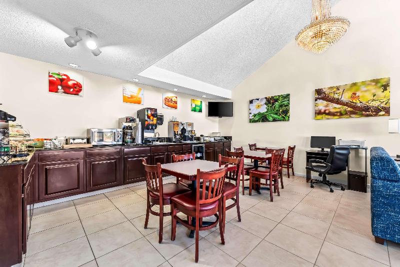 Quality Inn Eastman image