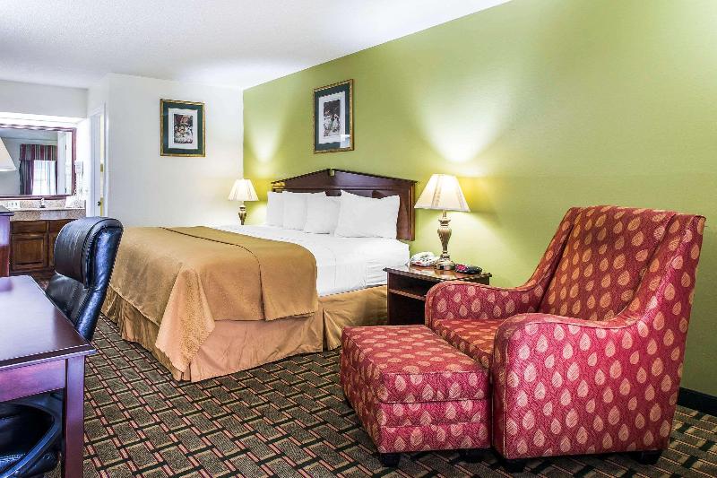 Quality Inn Eastman image