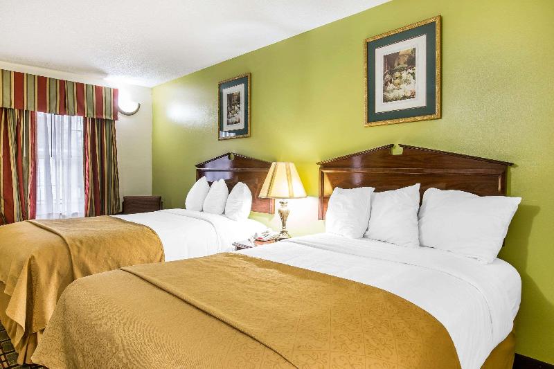 Quality Inn Eastman image