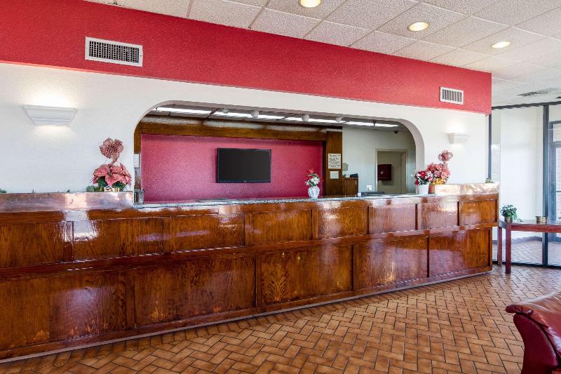 Econo Lodge Inn & Suites Conference Center image