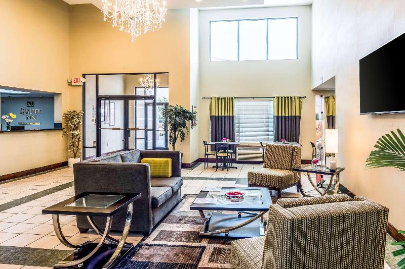 Quality Inn Sandersville image