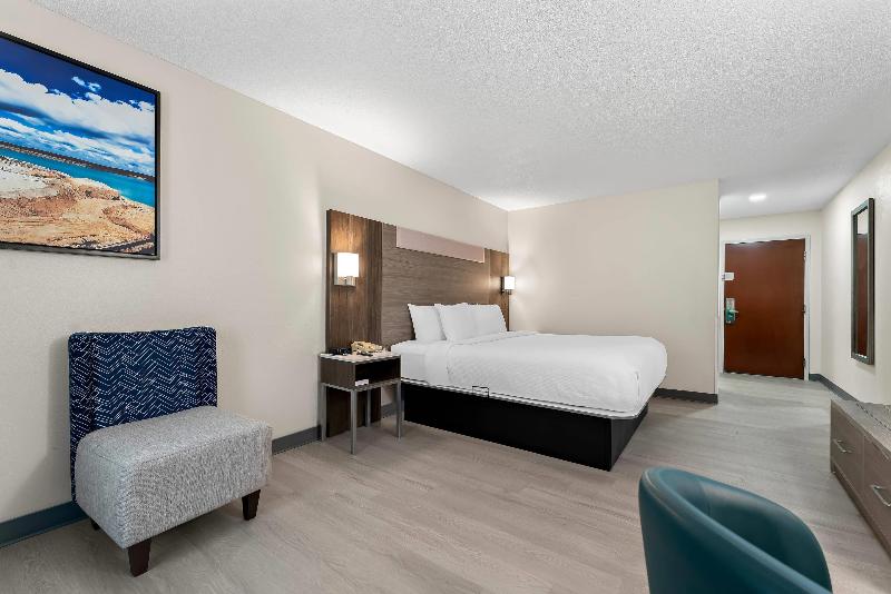 Quality Inn Sandersville image