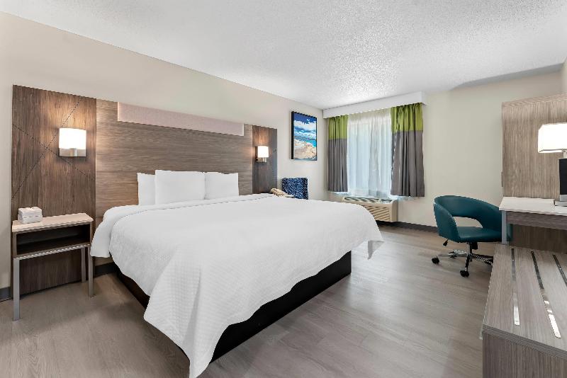 Quality Inn Sandersville image