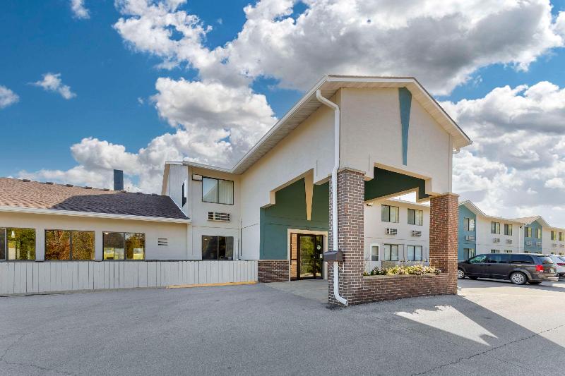 Quality Inn Indianola image