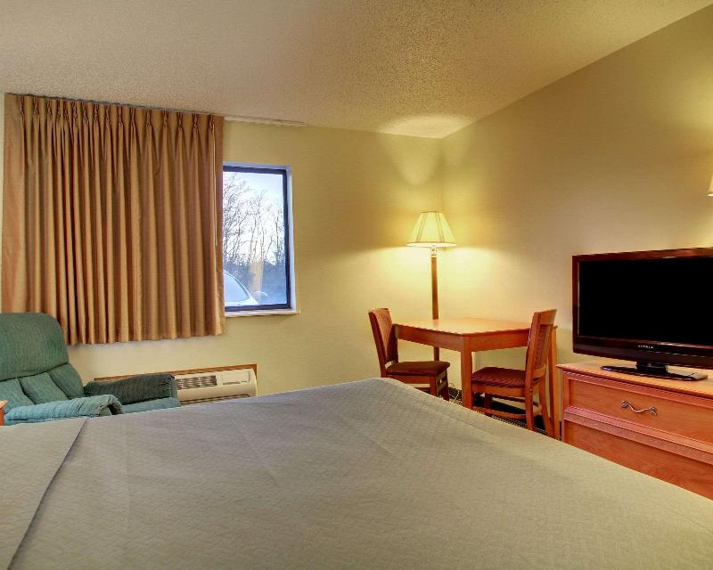 Quality Inn Indianola image