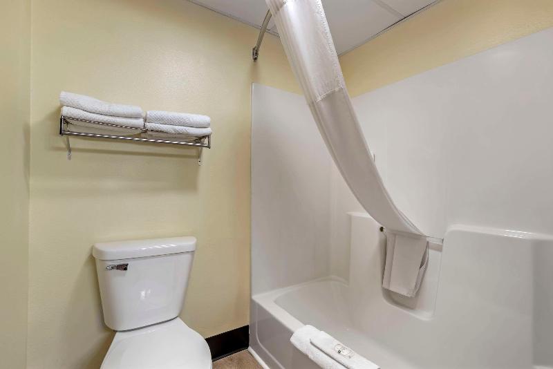 Quality Inn Indianola image