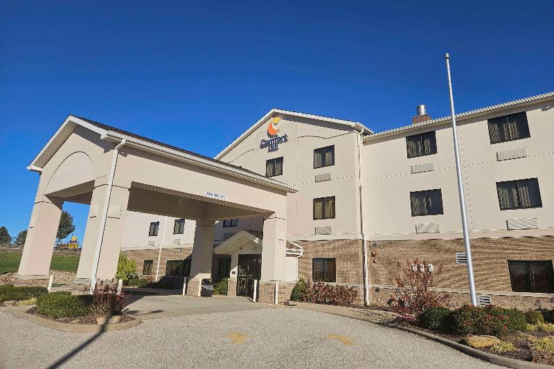 Comfort Inn Ferdinand image