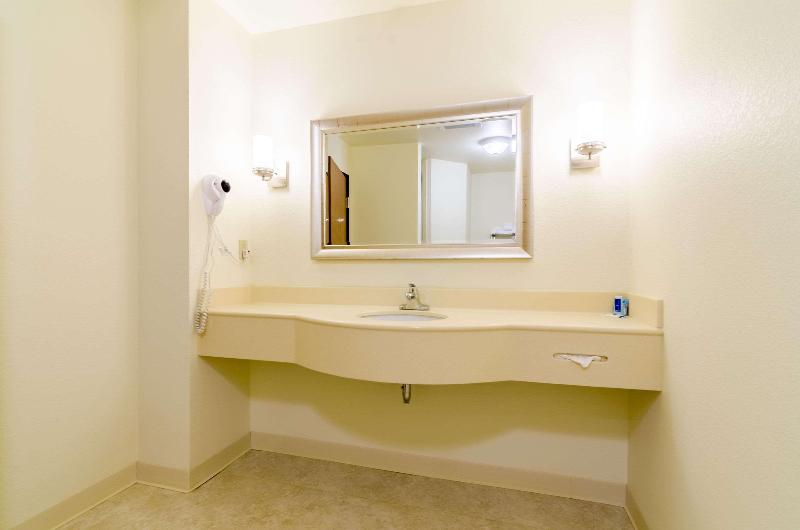 Park View Inn Suites image