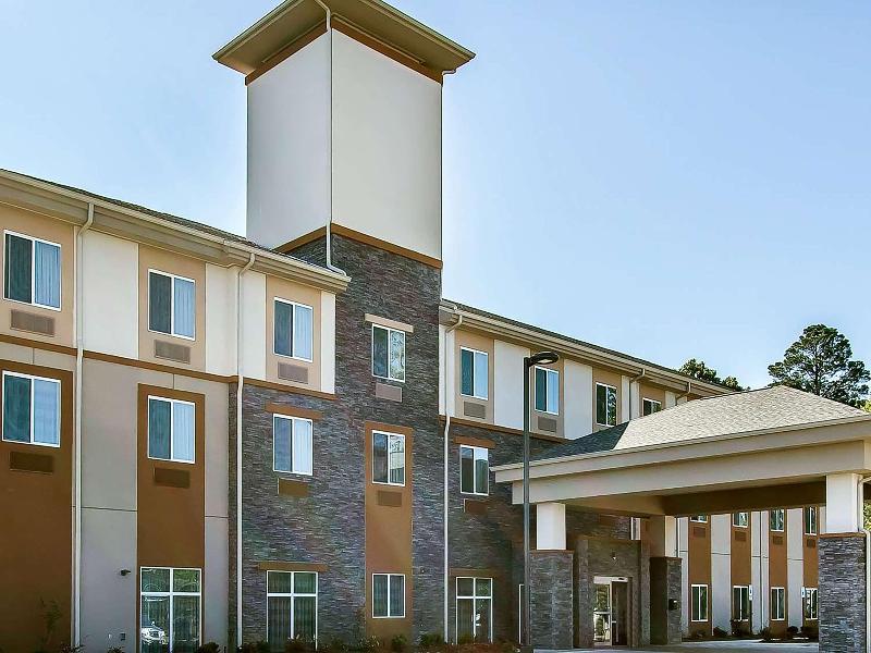 Wingate By Wyndham Jonesboro La image