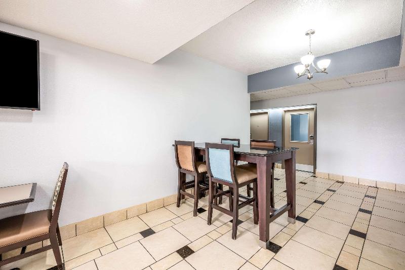 Quality Inn I-81 Exit 23 image