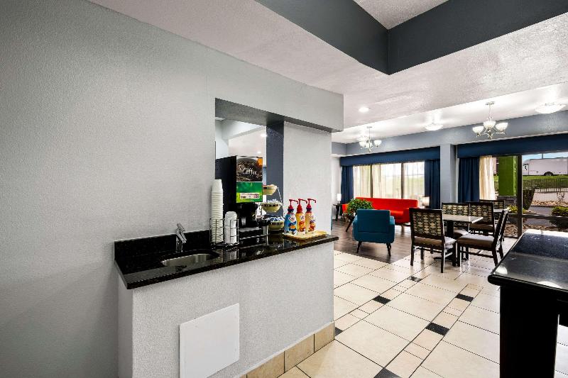 Quality Inn I-81 Exit 23 image