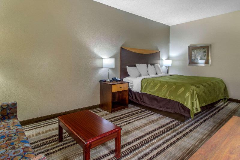 Quality Inn I-81 Exit 23 image