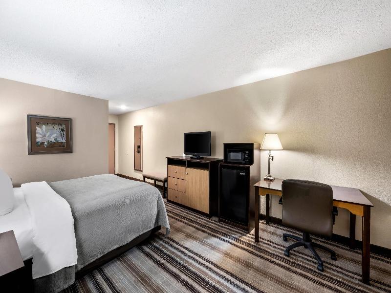 Quality Inn I-81 Exit 23 image