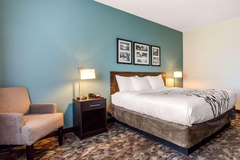 Sleep Inn & Suites Middletown - Goshen image