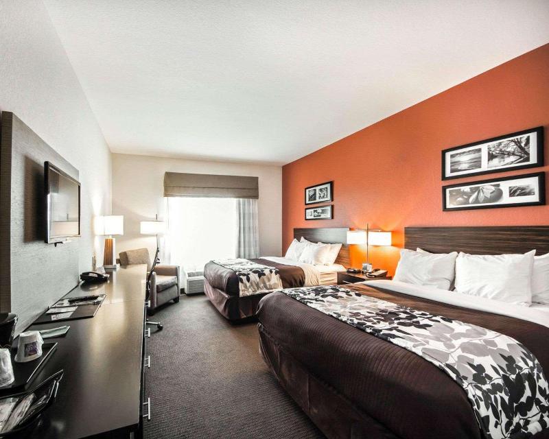 Sleep Inn & Suites Hennessey image 10