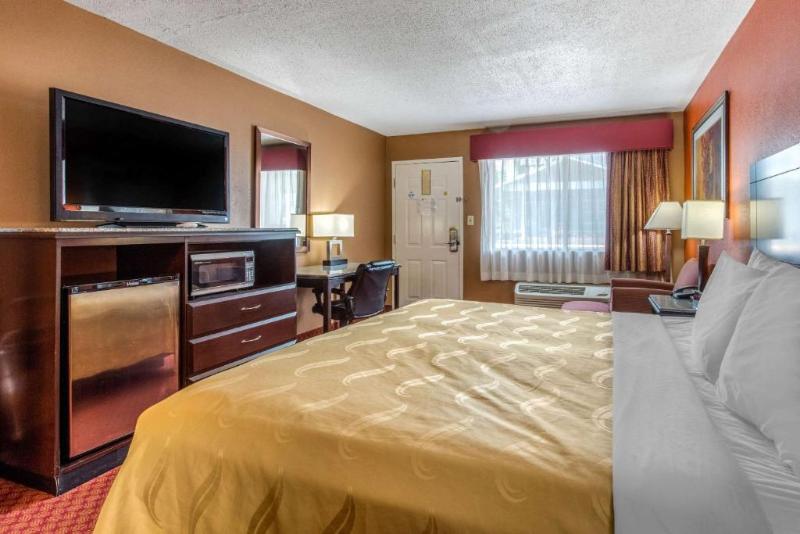 Quality Inn Kingston Springs image
