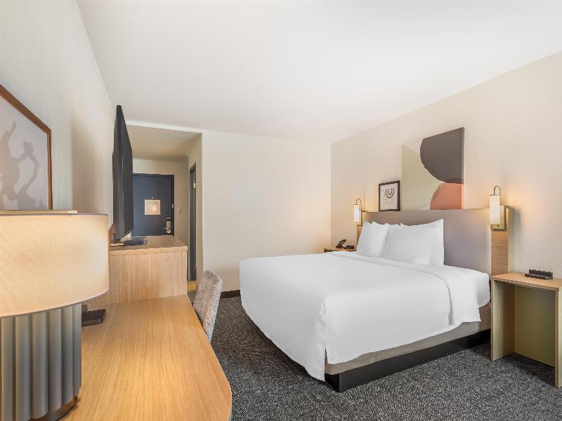 Spark by Hilton Knoxville North I-75 image