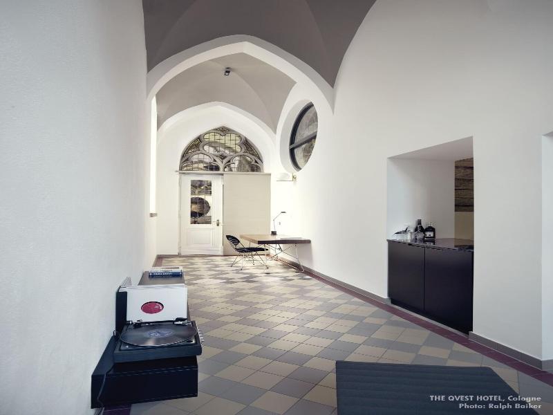 The Qvest Hideaway image
