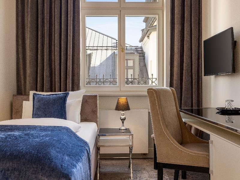 Wyndham Grand Krakow Old Town image