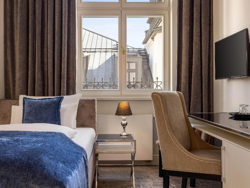 Wyndham Grand Krakow Old Town image