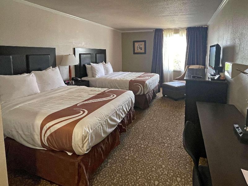 Quality Inn Fort Worth - Downtown East image